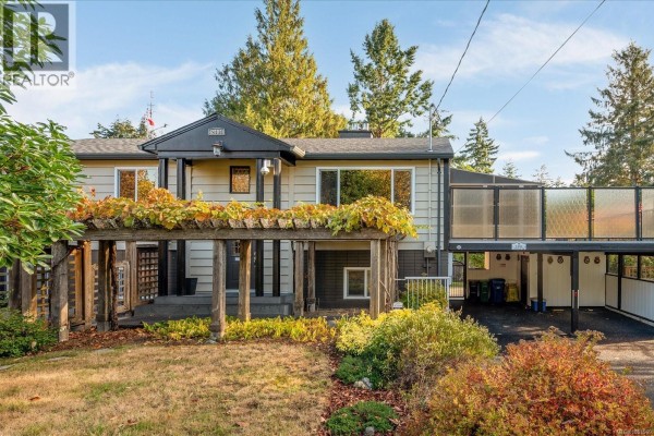 2404 Glenayr Dr, Nanaimo, BC, photo 2