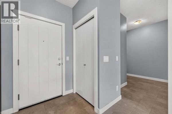 Dining room - 2405, 604 East Lake Boulevard Ne, Airdrie, AB T4A0G6 Photo 4