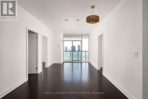 Primary Bedroom - 2405 - 1 Market Street, Toronto, ON M5E0A2 Photo 4