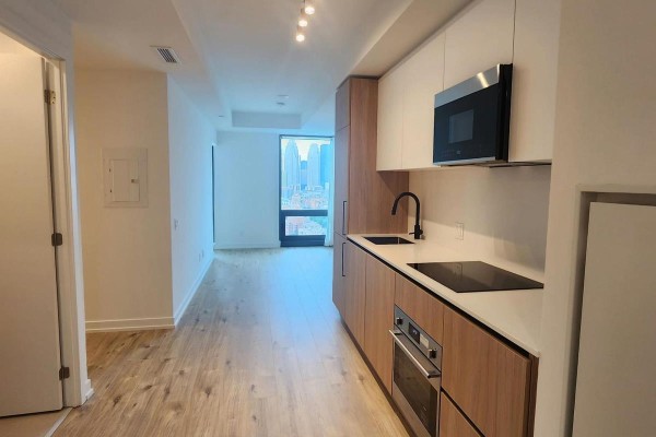 Foyer - 2405 - 35 Parliament Street, Toronto, ON M5A0Z5 Photo 5
