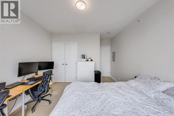 2405 6188 Wilson Avenue, Burnaby, BC V5H0A5 Photo 4