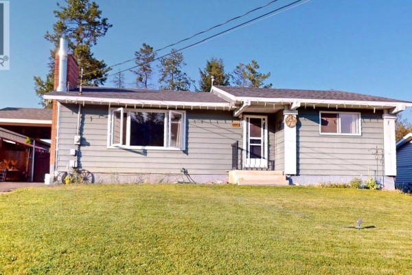 Laundry room - 2405 Arbutus Street, Elkford, BC V0B1H0 Photo 2