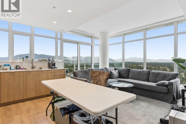 2406 505 Nelson Street, Coquitlam