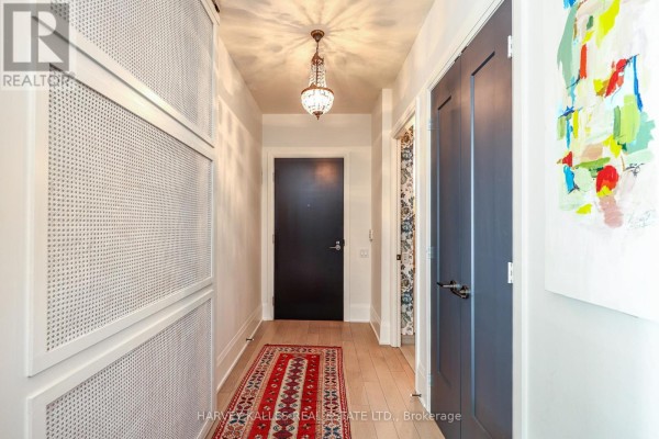 2407 - 101 Erskine Avenue, Toronto, ON, photo 2