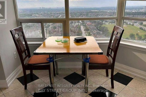 2407 - 550 Webb Drive, Mississauga, ON, photo 2