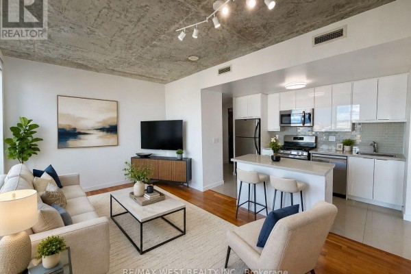 Foyer - 2408 - 281 Mutual Street, Toronto, ON M4Y3C4 Photo 4