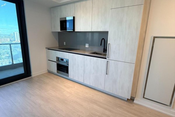 2409 - 35 Parliament Street, Toronto, ON M5A1G1 Photo 5