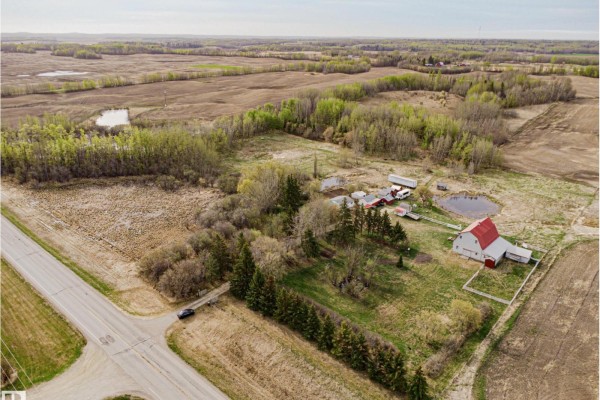 2409 Hwy 633 Nw, Rural Lac Ste  Anne County, AB T0E0J0 Photo 4