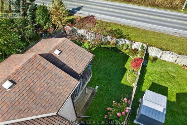 Living room - 241 Beley Street, Brockville, ON K6V7J7 Photo 5