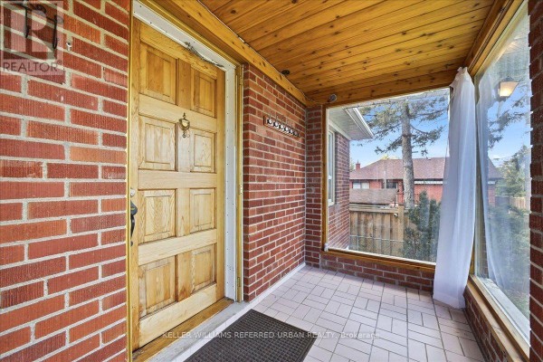 Dining room - 241 Churchill Avenue, Toronto, ON M2R1E2 Photo 3