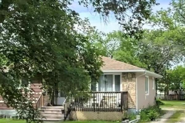 241 Edison Avenue, Winnipeg