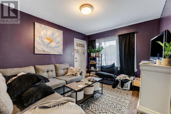 241 Grand Avenue E, Chatham Kent, ON N7L1W7 Photo 5