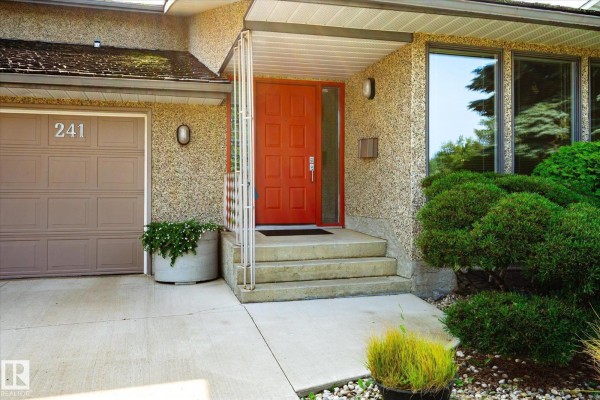 Den - 241 Greenoch Cr Nw, Edmonton, AB T6L1W6 Photo 5