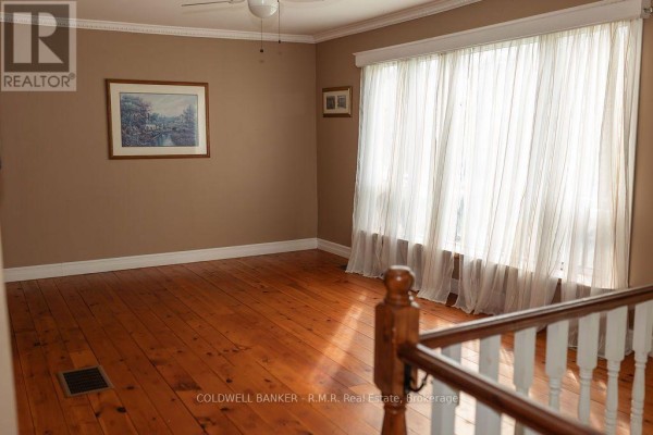 Bedroom 2 - 241 Port Hoover Road, Kawartha Lakes, ON K0M2C0 Photo 5