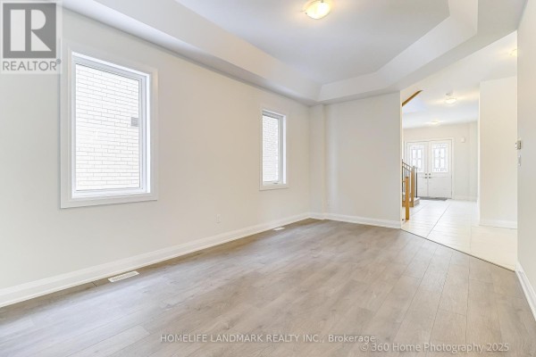 241 Seguin Street, Richmond Hill, ON L4E1N7 Photo 5
