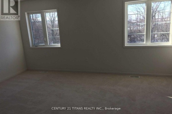 241 South Ocean Drive, Oshawa, ON L1L0K4 Photo 4