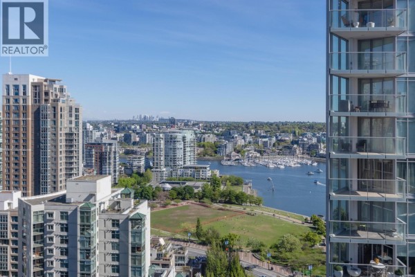 2410 501 Pacific Street, Vancouver, BC V6Z2X6 Photo 2