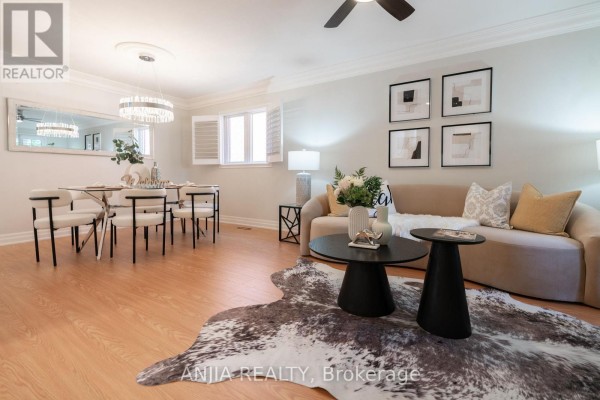 2410 Eden Valley Drive, Oakville, ON, photo 2