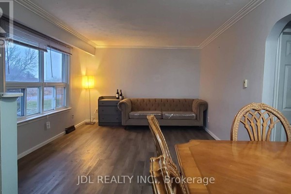 Bedroom - 2411 Canal Road, Bradford West Gwillimbury, ON L3Z2A6 Photo 4