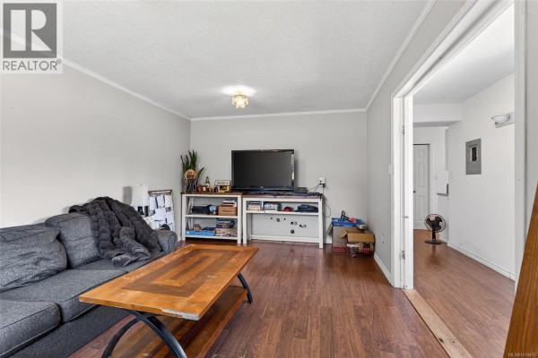 Bedroom - 2411 Tintern Rd, Coombs, BC V0R1M0 Photo 4