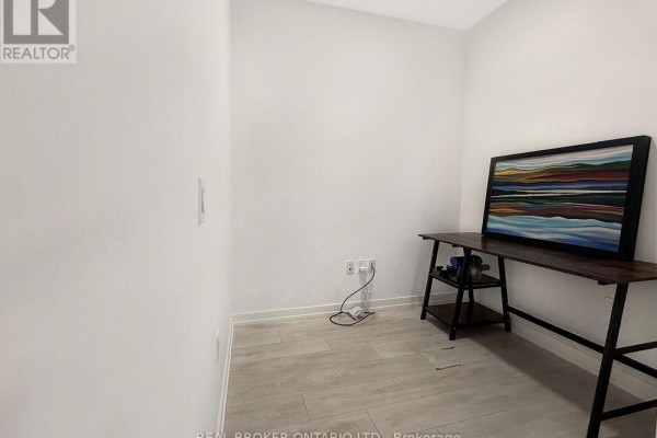 Den - 2412 - 225 Sumach Street, Toronto, ON M5A0P8 Photo 4