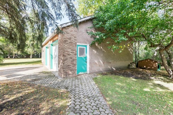 Bedroom - 24137 River Road W, Lorette, MB R5K0E5 Photo 5