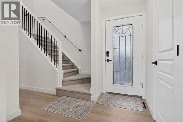 3pc Bathroom - 2416 14 Avenue Nw, Calgary, AB T2N1M8 Photo 4