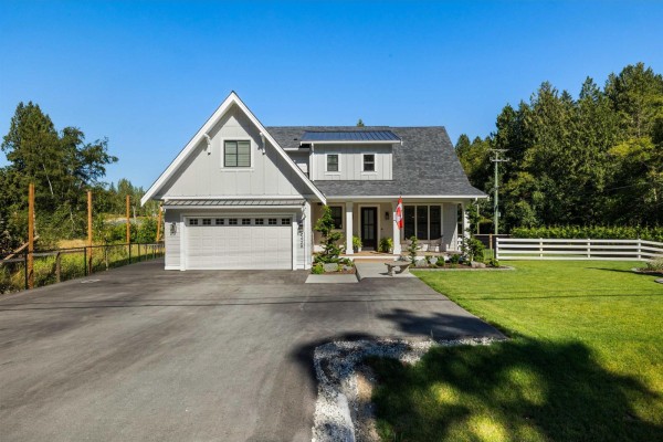 2416 256 Street, Langley, BC V4W2C1 Photo 3