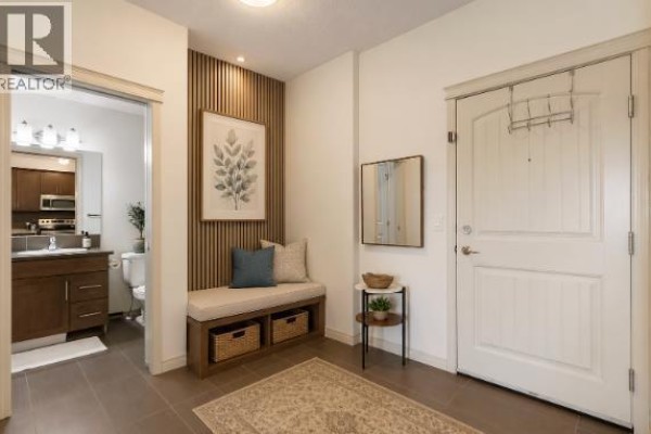 Living room - 2417, 175 Panatella Hill, Calgary, AB T3K0V9 Photo 5
