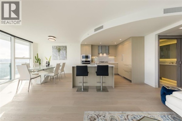2417 89 Nelson Street, Vancouver, BC V6Z0E7 Photo 3
