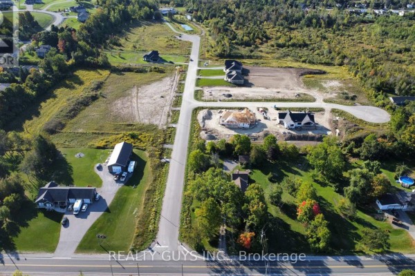 2418 Gwendolyn Court, Cavan Monaghan, ON, photo 3