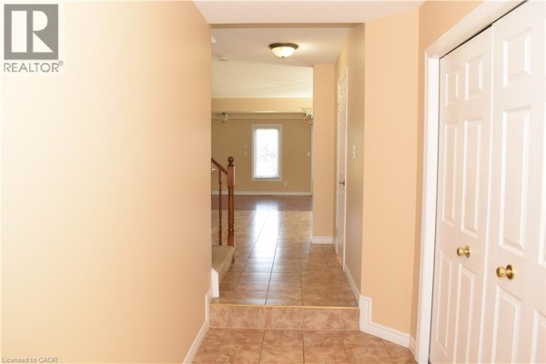 Primary Bedroom - 242 Buttercup Court Unit# Upper, Waterloo, ON N2V2W8 Photo 5