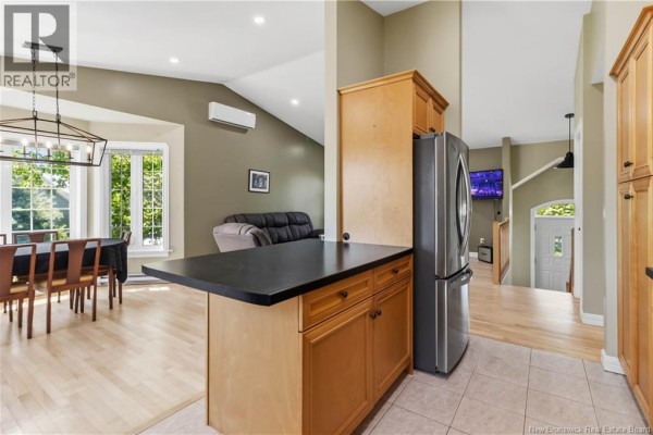 Laundry room - 242 Herve Street, Dieppe, NB E1A6Y7 Photo 4