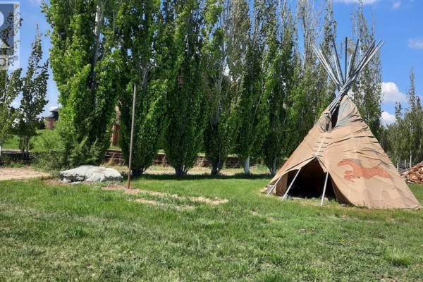 2pc Bathroom - 242 Mcnab Close, Drumheller, AB T0J0Y0 Photo 4