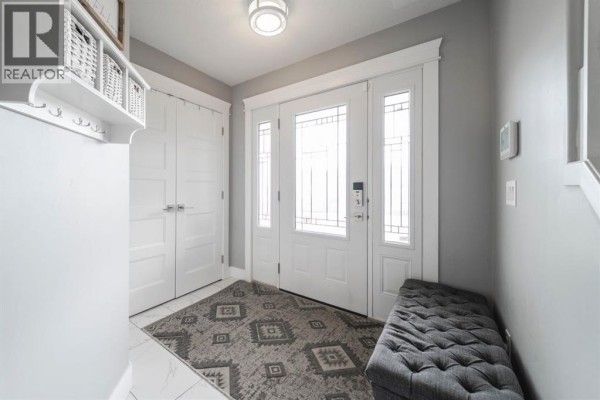 Foyer - 242 Prospect Drive, Fort Mcmurray, AB T9K0W7 Photo 3
