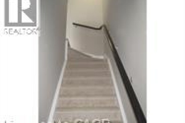 242 Rachel Crescent Unit# B, Kitchener, ON, photo 2