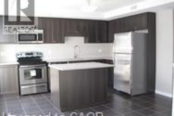 242 Rachel Crescent Unit# B, Kitchener, ON, photo 3