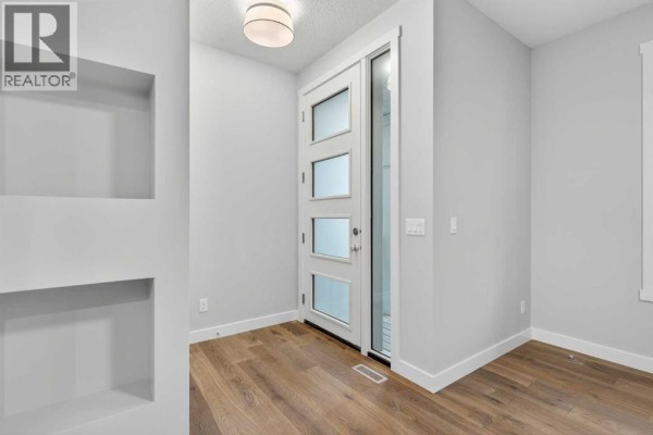 3pc Bathroom - 242 Southbow Avenue, Cochrane, AB T4C3R1 Photo 5