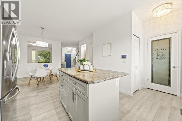 24222 103 Avenue, Maple Ridge, BC V2W1Y1 Photo 5