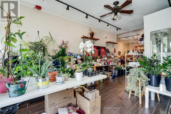 2424 Danforth Avenue, Toronto, ON, photo 3