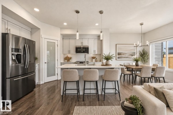Kitchen - 2424 Kelly Ci Sw, Edmonton, AB T6W4G3 Photo 3