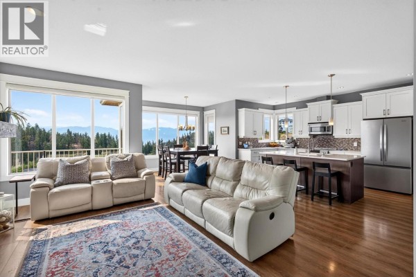 Bedroom - 2425 Tallus Heights Drive, West Kelowna, BC V4T3K4 Photo 5