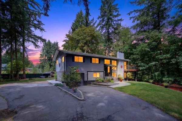 24299 55 Avenue, Langley, BC V2Z2N5 Photo 2