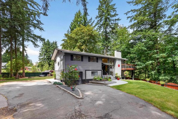 24299 55 Avenue, Langley, BC V2Z2N5 Photo 3