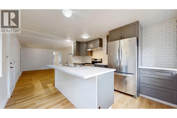 243 1830 Mamquam Road, Squamish, BC V0N1T0 Photo 5