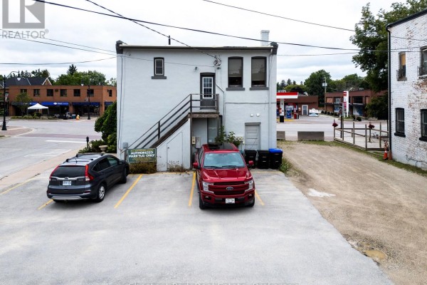 243 Hurontario Street, Collingwood, ON L9Y2M1 Photo 4