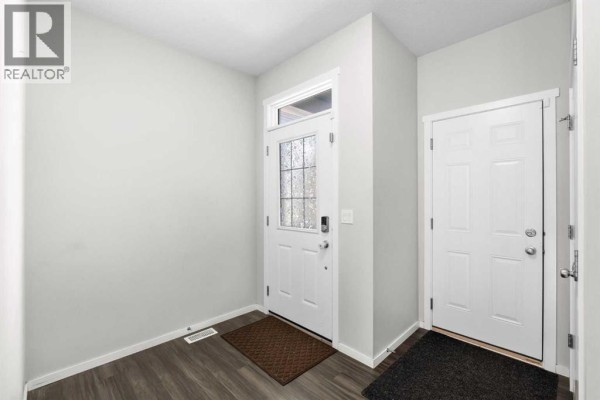 Dining room - 243 Savanna Lane Ne, Calgary, AB T3J0Y9 Photo 3