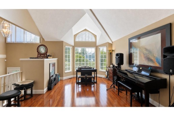 2430 127b Street, Surrey, BC V4A8H4 Photo 3