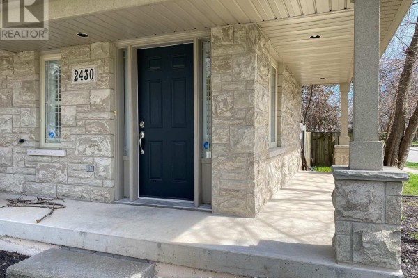 Primary Bedroom - 2430 Second Street, Burlington, ON L7R3K1 Photo 4