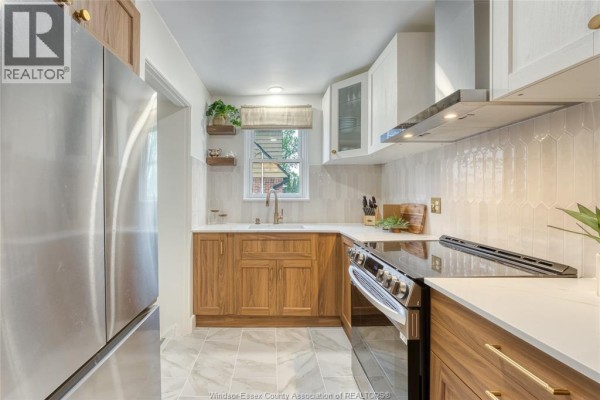 2431 Chilver Road, Windsor Residential Sold $499,999